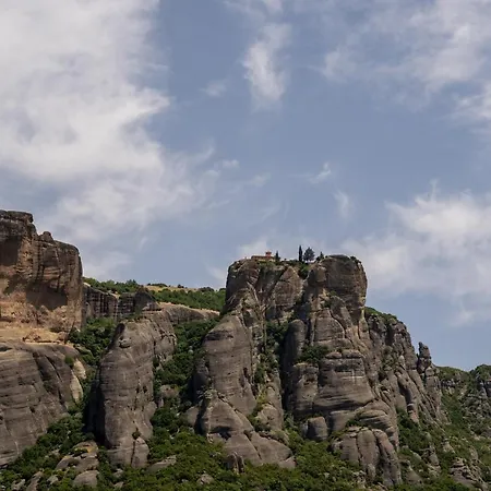 Mouzakiaris Meteora View 公寓